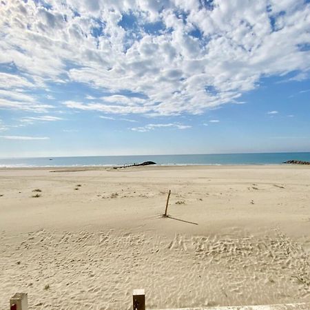 The Beach - Beachfront 2 Bedrooms With View ! パラヴァ・レ・フロ エクステリア 写真